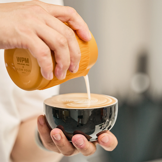 #06 Round Spout Pitcher - Handleless