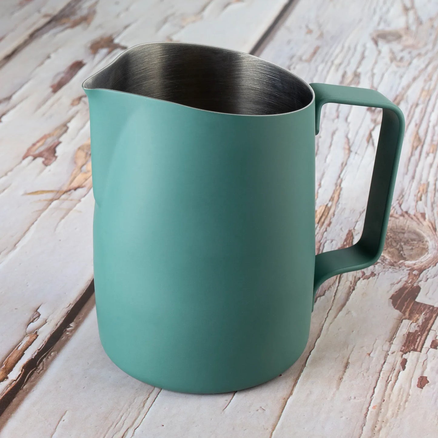 #07 Sharp Spout Pitcher