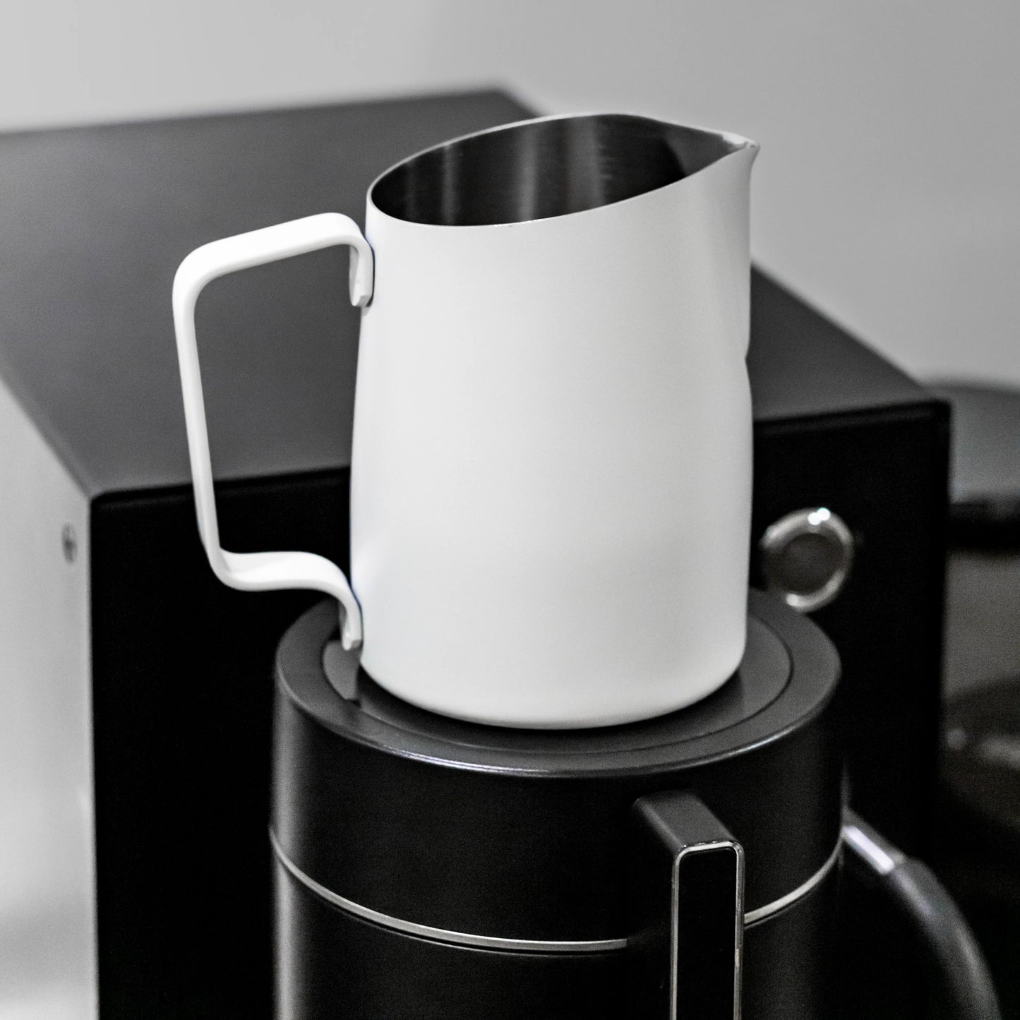 #07 Sharp Spout Pitcher