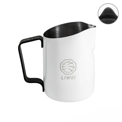 #06 Round Spout Pitcher - LIWEI