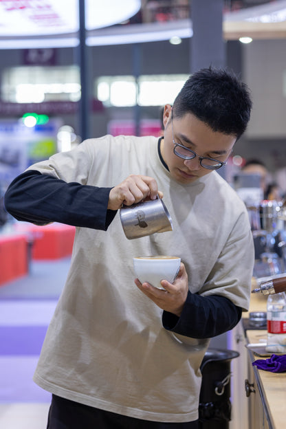 #06 Round Spout Pitcher - Ludaoqiang